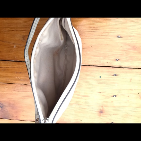 Coach small wristlet - Picture 3 of 3